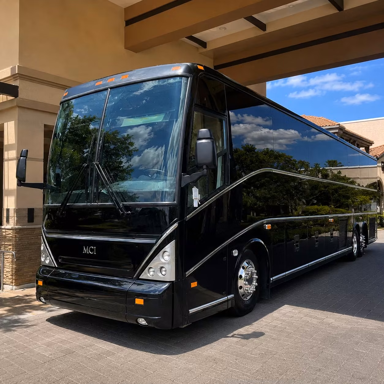 airport shuttle transportation to and from boston logan for lowell corporate groups