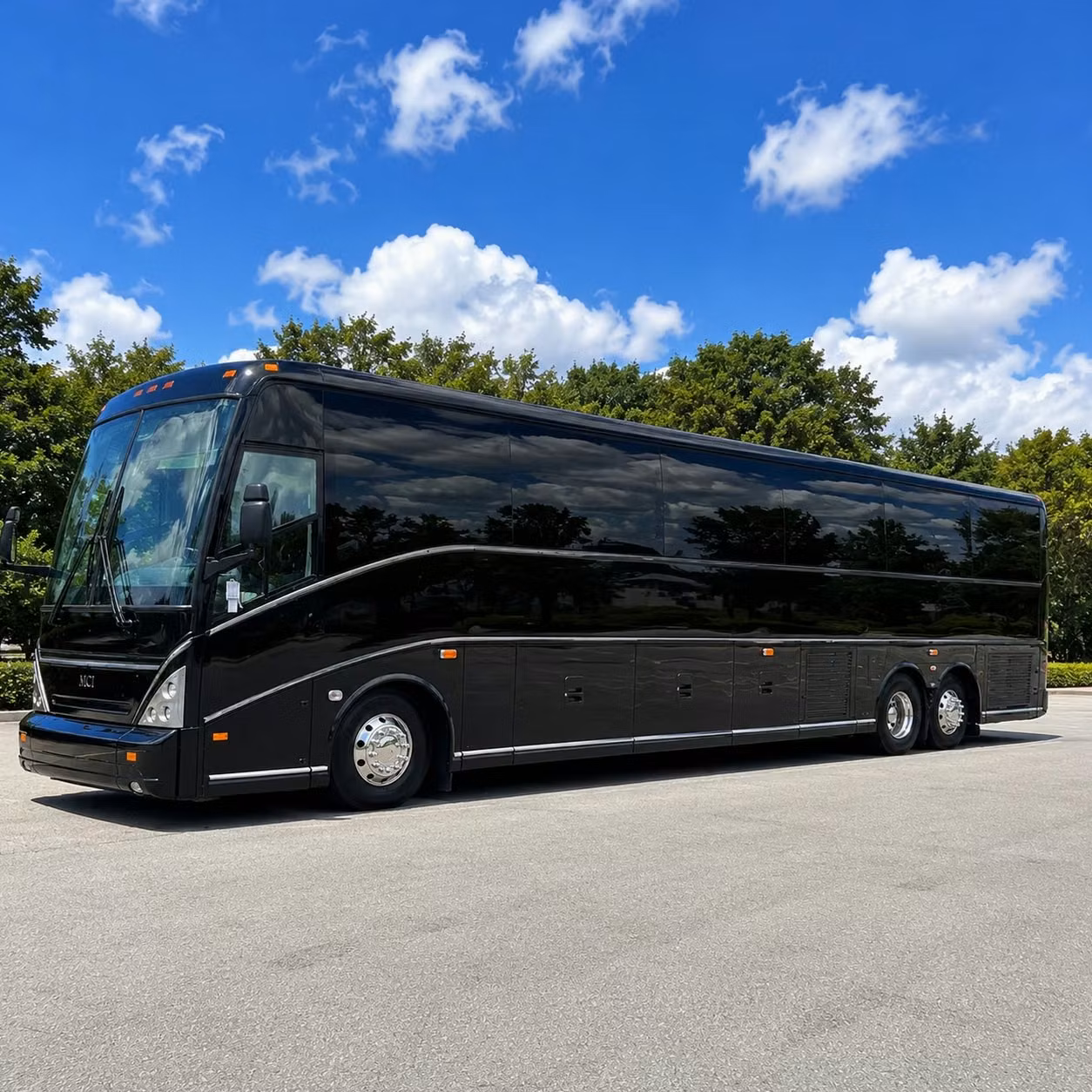 construction site shuttle services and industrial transportation in the lowell area