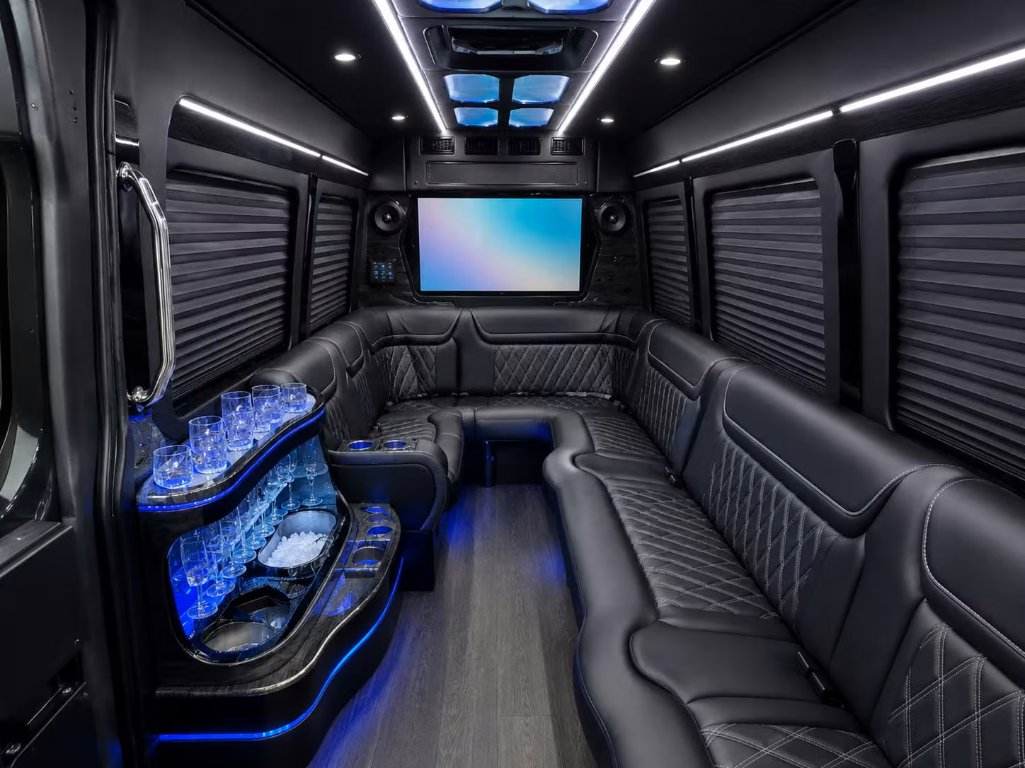 find the right bus for concert road trips from lowell to boston and beyond
